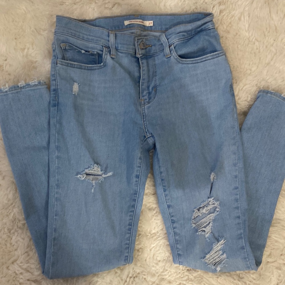 Levi’s 710 Super Skinny